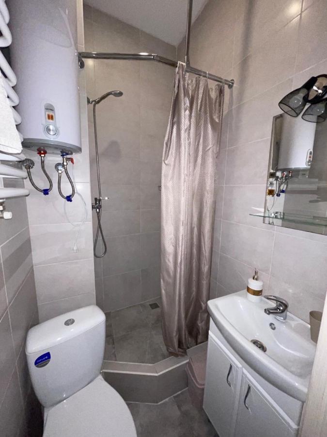 Вірменська 8 Lviv Kültér fotó